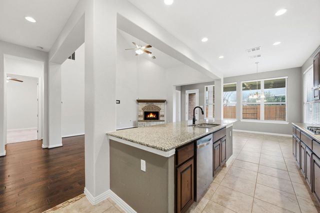 2738 Belicia LN, Round Rock, TX 78665