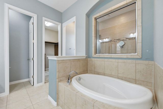 2738 Belicia LN, Round Rock, TX 78665