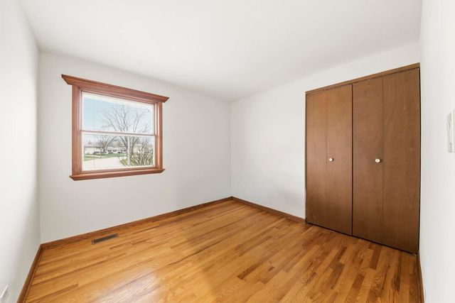 133 Lela Lane, Schaumburg, IL 60193