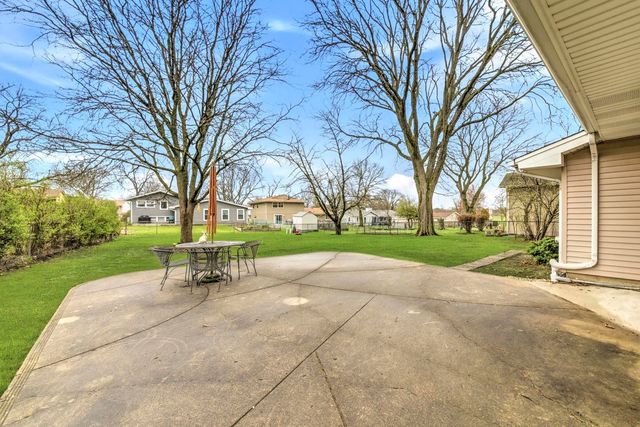 133 Lela Lane, Schaumburg, IL 60193