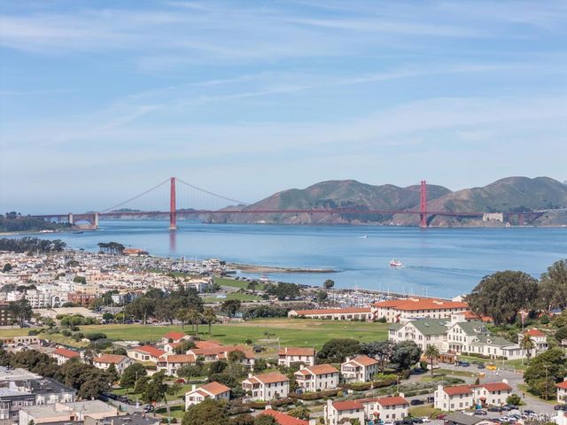 1170 Chestnut Street, San Francisco, CA 94109