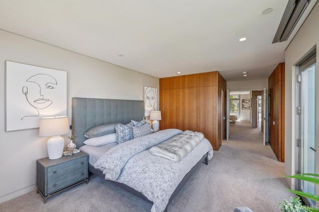 1170 Chestnut Street, San Francisco, CA 94109