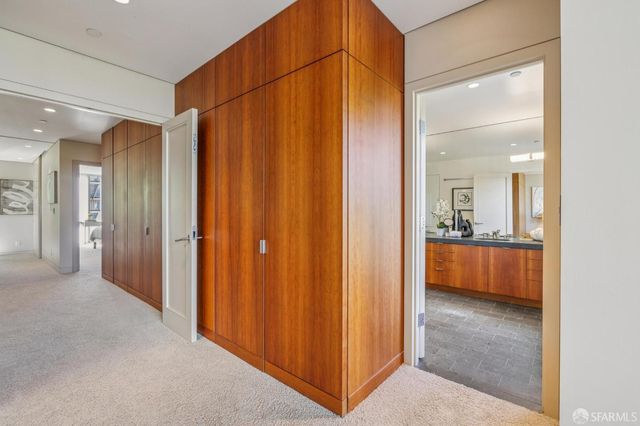 1170 Chestnut Street, San Francisco, CA 94109