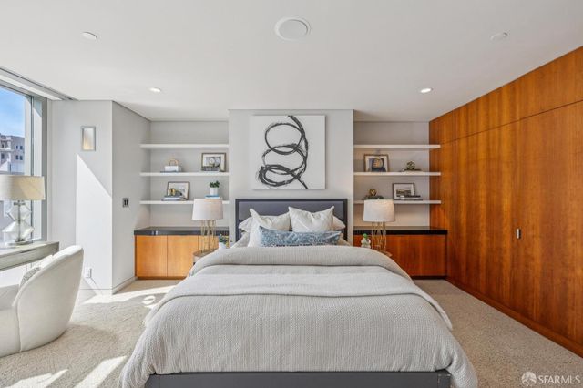 1170 Chestnut Street, San Francisco, CA 94109