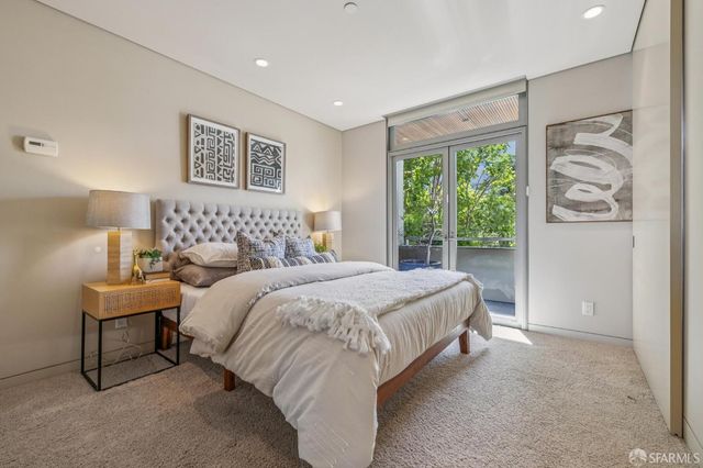 1170 Chestnut Street, San Francisco, CA 94109