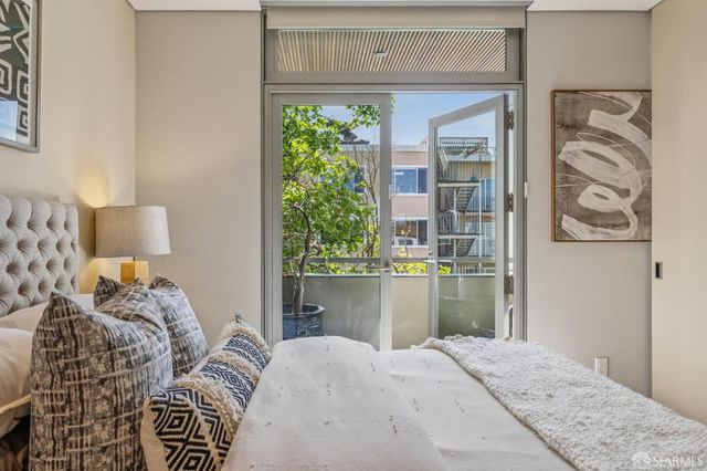 1170 Chestnut Street, San Francisco, CA 94109