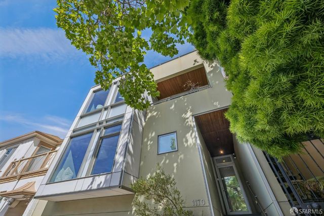 1170 Chestnut Street, San Francisco, CA 94109