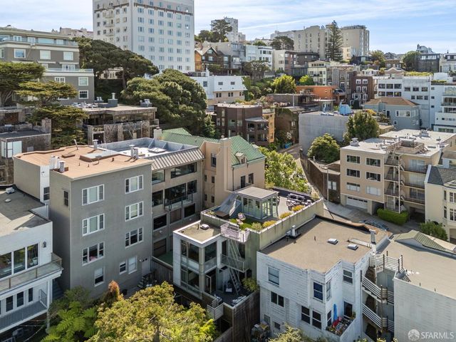 1170 Chestnut Street, San Francisco, CA 94109