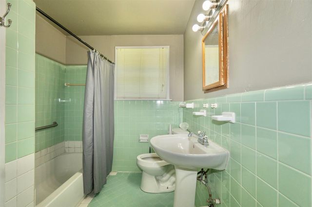 2109 Jeridona Street, La Marque, TX 77568