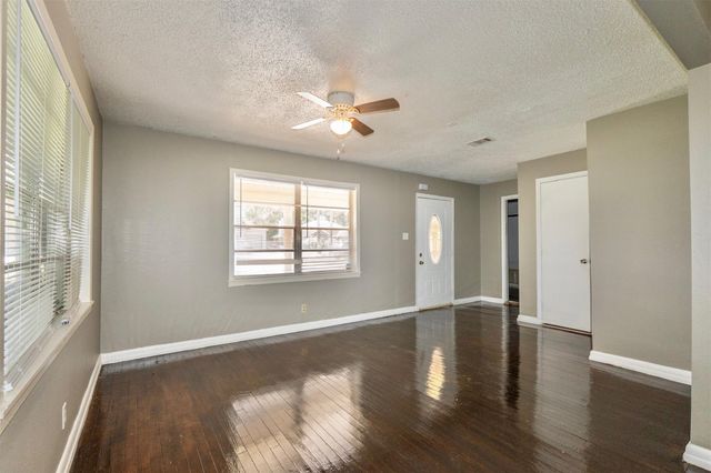 2109 Jeridona Street, La Marque, TX 77568