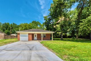 2109 Jeridona Street, La Marque, TX 77568
