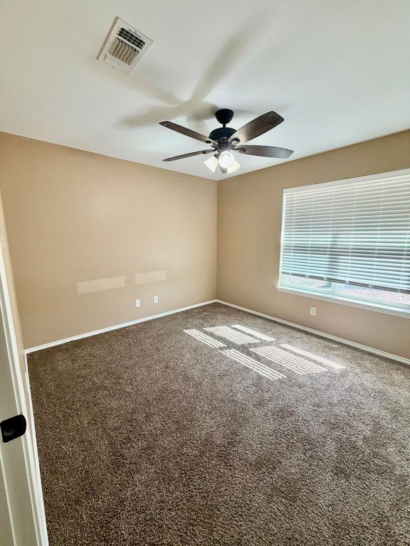 Image 16 of property listing at 4121 Autumnwood Trail, San Angelo, TX 76904