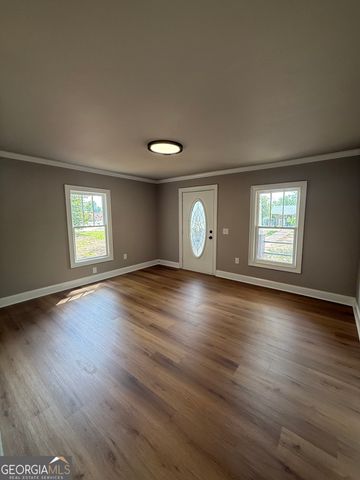 920 Cardinal Drive, Gainesville, GA 30501