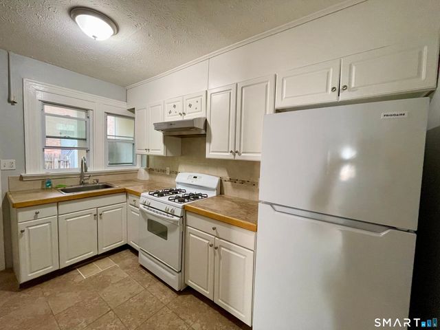 12 Lorraine Street 1, Hartford, CT 06105