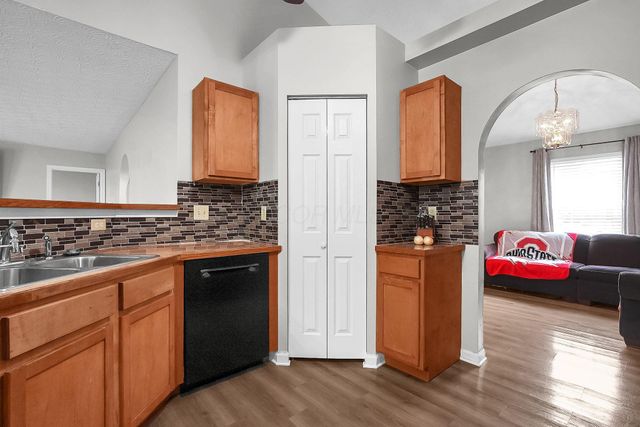 227 Calderdale Court, Blacklick, OH 43004
