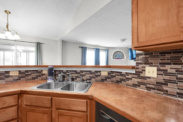 227 Calderdale Court, Blacklick, OH 43004
