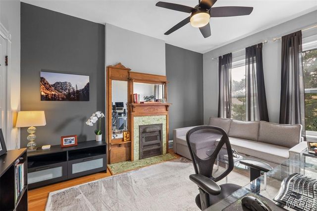 3241 Geyer Avenue, St Louis, MO 63104