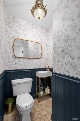 3241 Geyer Avenue, St Louis, MO 63104