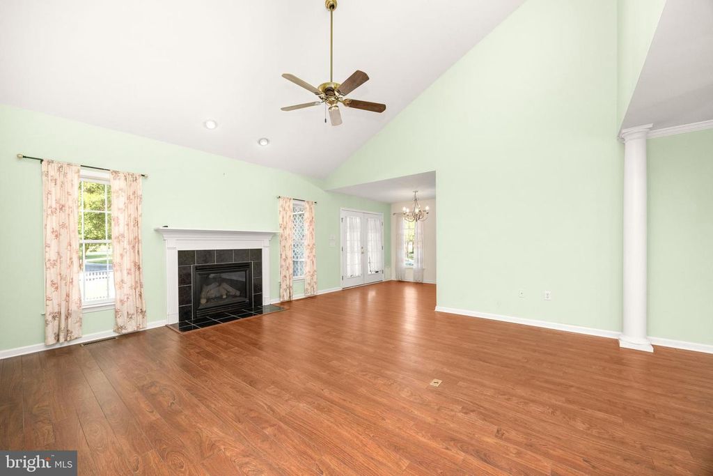 5998 FIRE FLY DR, Salisbury, MD 21801