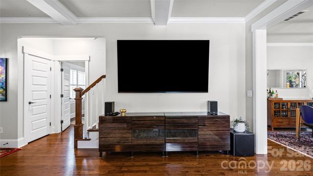 1521 Seigle Avenue, Charlotte, NC 28205