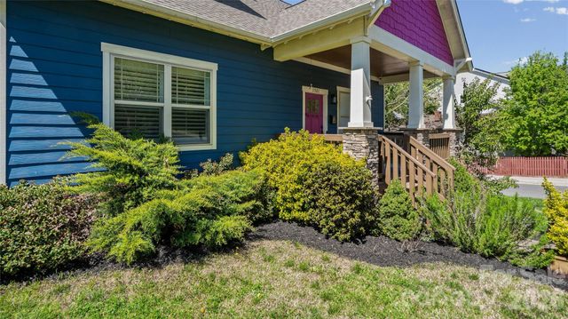 1521 Seigle Avenue, Charlotte, NC 28205