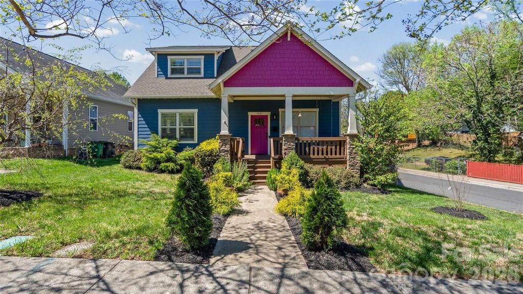 1521 Seigle Avenue, Charlotte, NC 28205