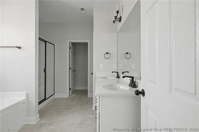 3039 Dinwiddle Drive, Wade, NC 28395