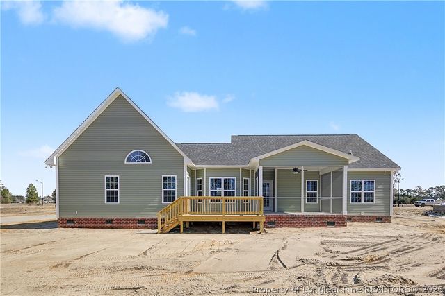 3039 Dinwiddle Drive, Wade, NC 28395