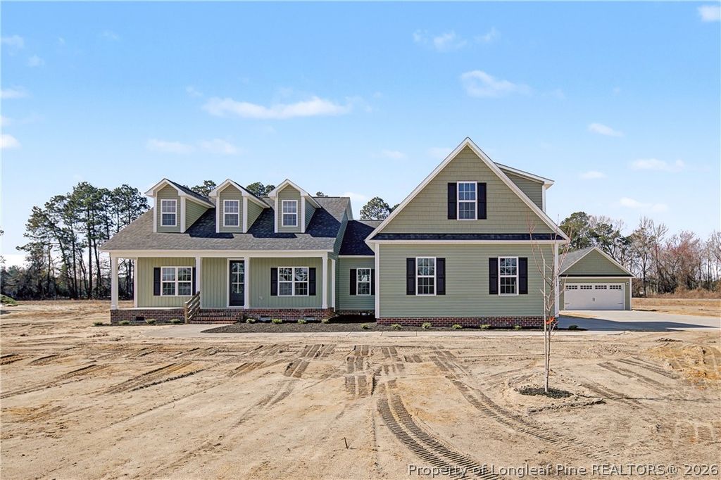 3039 Dinwiddle Drive, Wade, NC 28395