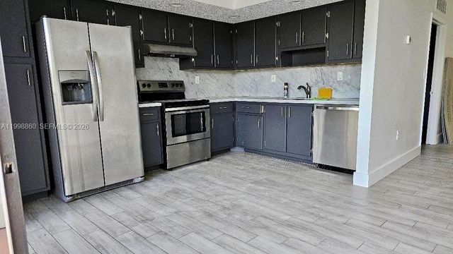 8075 SW 107th Ave 311, Miami, FL 33173