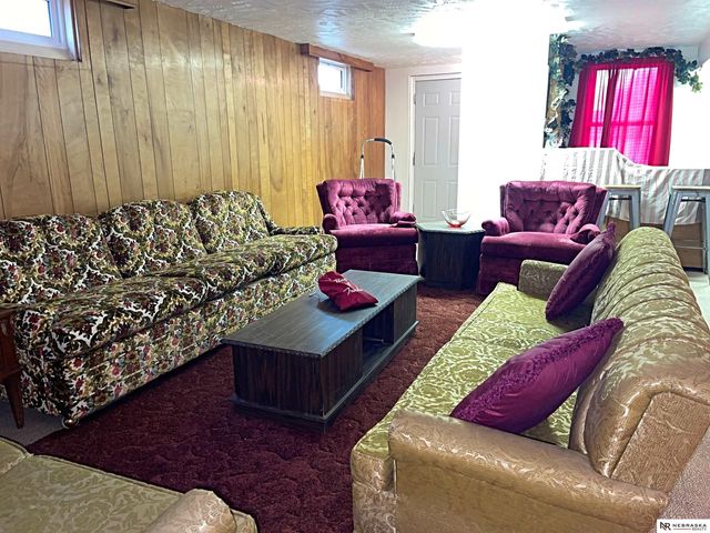 4418 N 53rd Street, Omaha, NE 68104