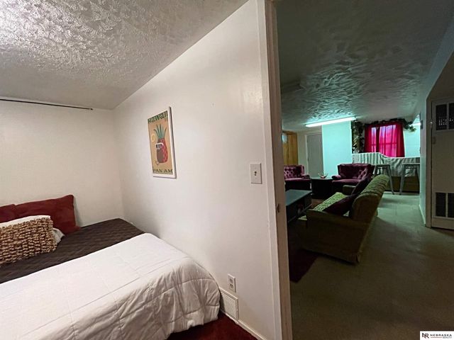 4418 N 53rd Street, Omaha, NE 68104