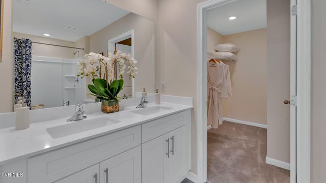 1157 Aspen Terrace, Greeneville, TN 37745