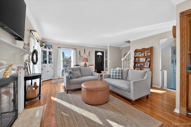 4453 Newberry Street, Wayne, MI 48184