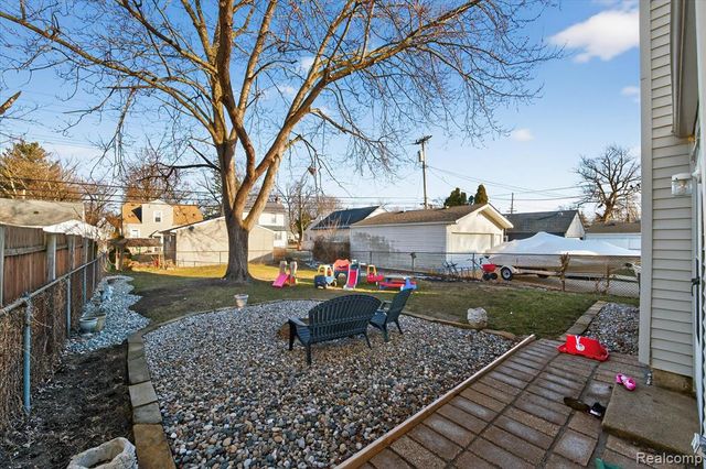 4453 Newberry Street, Wayne, MI 48184