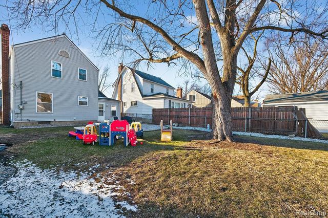 4453 Newberry Street, Wayne, MI 48184