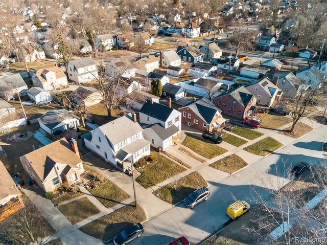 4453 Newberry Street, Wayne, MI 48184