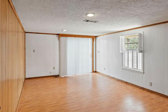 17230 Pioneer Trails, Conroe, TX 77302