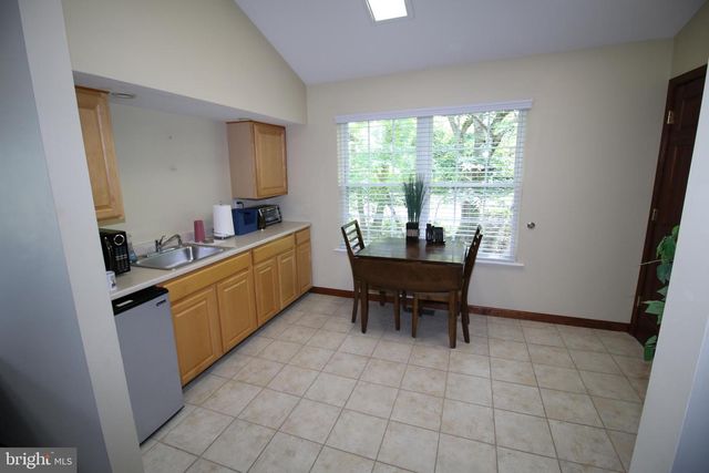 1228 BERLIN, Voorhees, NJ 08043