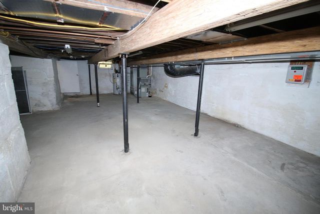 1228 BERLIN, Voorhees, NJ 08043