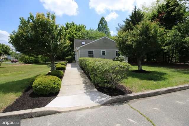 1228 BERLIN, Voorhees, NJ 08043