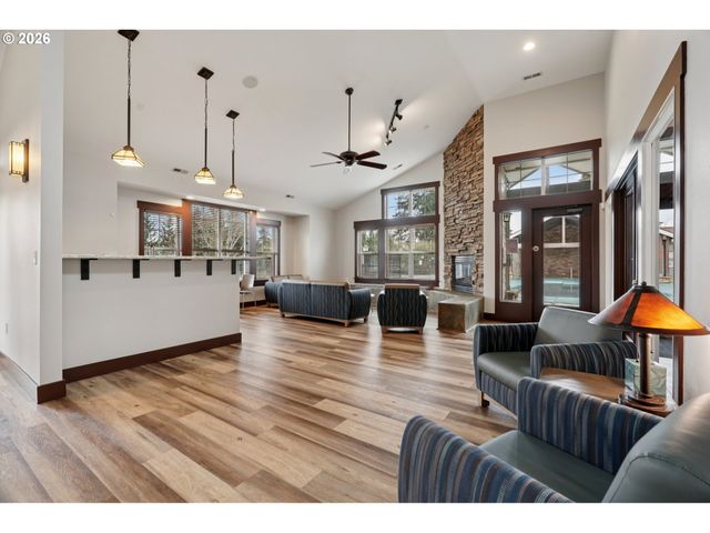 10800 Se 17TH Cir T220, Vancouver, WA 98664