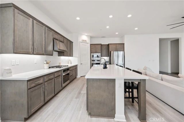 39481 Chamise, Temecula, CA 92591