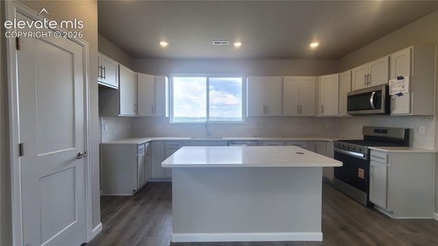 747 Belleza View, Colorado Springs, CO 80907
