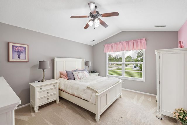 6002 NW 52nd Street, Johnston, IA 50131