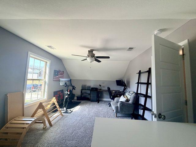 391 Kristie Michelle Ln, Clarksville, TN 37042