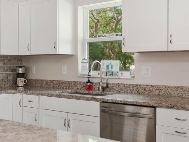 14481 MOUNT IVY ROAD, Weeki Wachee, FL 34614