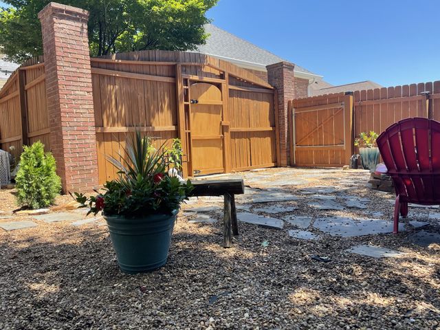 1361 E 10th St, Cookeville, TN 38501