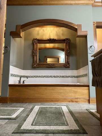 1361 E 10th St, Cookeville, TN 38501