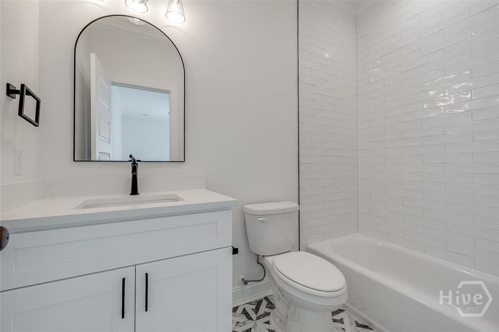 Image 16 of property listing at 1615 Le Grand Street, Savannah, GA 31401
